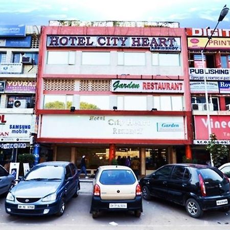 Hotel City Heart Residency Chandigarh Bagian luar foto